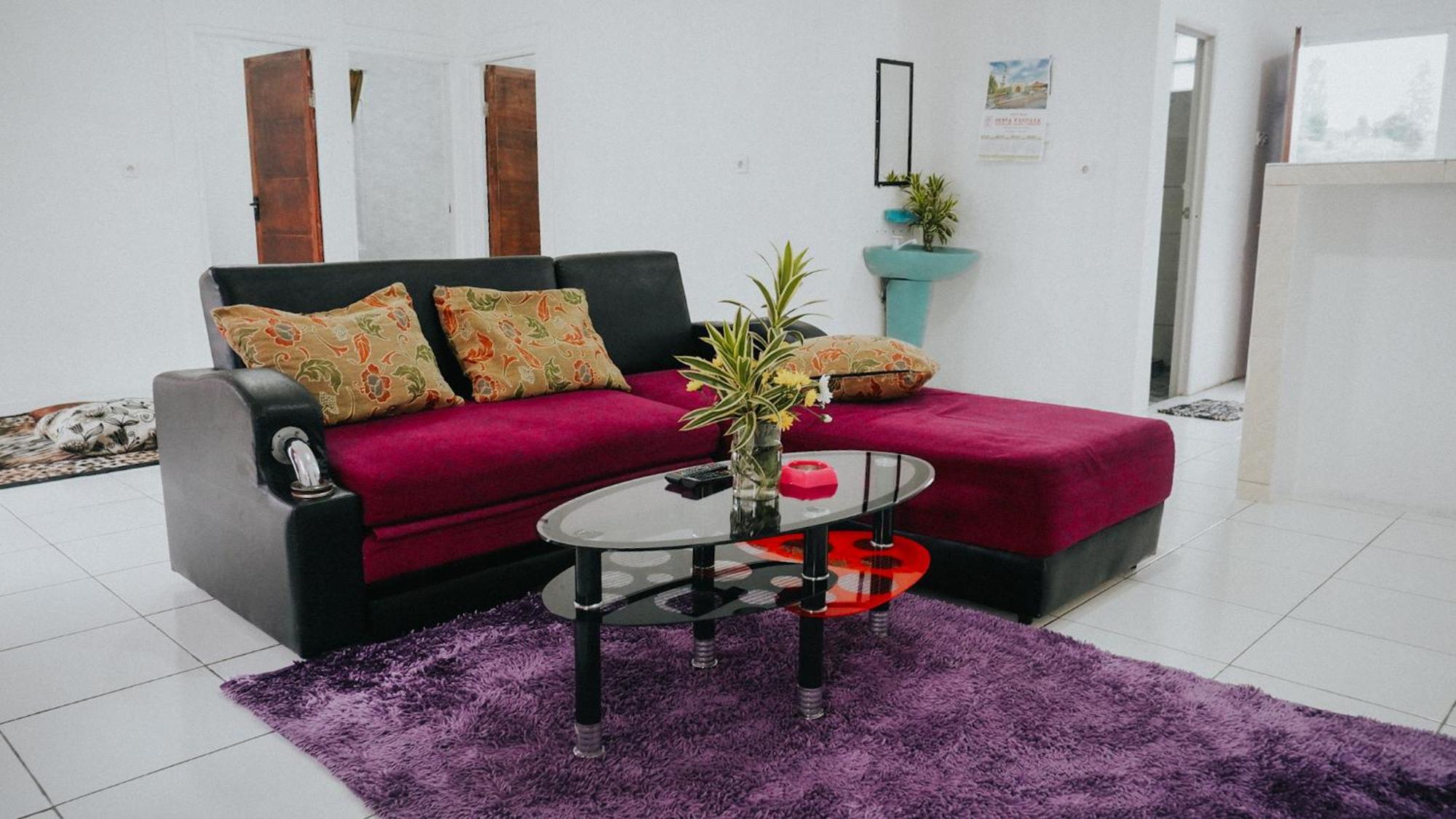 Homestay Sembiring Богор Экстерьер фото